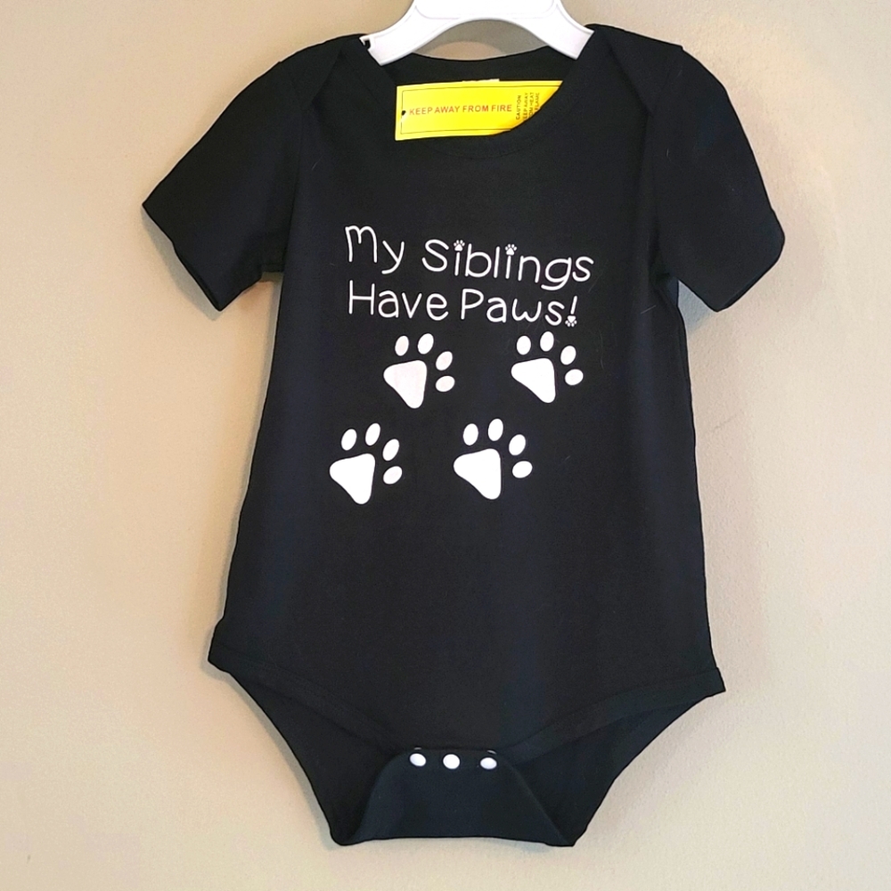 NWT "My Siblings Have Paws" onesie/bodysuit